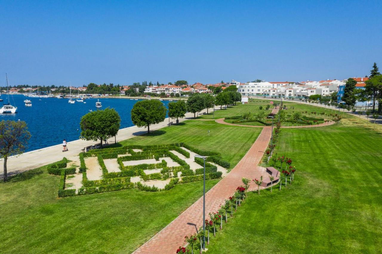 Apartment Violetta-Punta Умаг Экстерьер фото