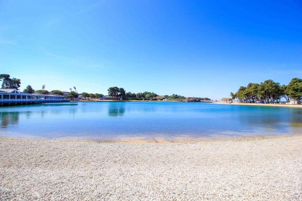 Apartment Violetta-Punta Умаг Экстерьер фото